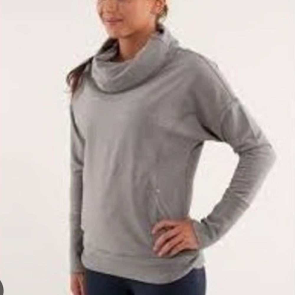 Lululemon Gray Rest Day Long Sleeve Cowl Neck Sweatshirt Top L
